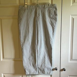 Women’s Gap Khaki Pinstripe, Ankle/Cropped. Size 14